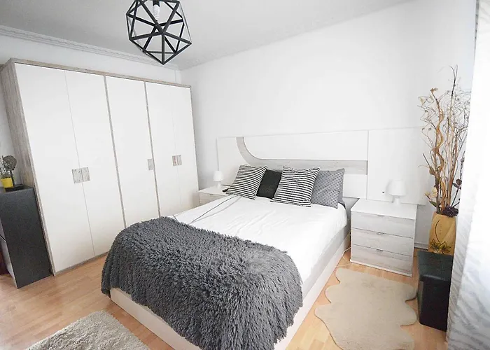 El De Santa Emilia By Just סנטנדר